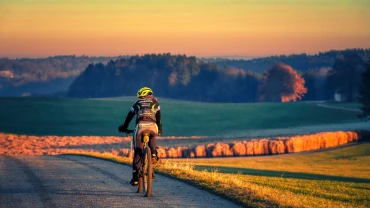 Cycle touring, Tour in the lands of Barbaresco