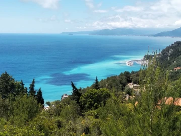 Escursionismo, Finale Ligure, escursioni nell'entroterra