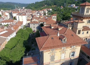 Escursionismo, Anello Industrial - Altare