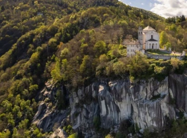 Escursionismo, Sentiero attorno al Santuario della Madonna del Sasso Lago d’Orta