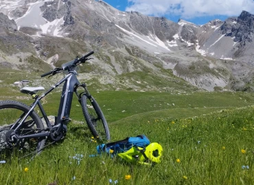 Mountain Bike, Mountain biking at the foot of Monviso